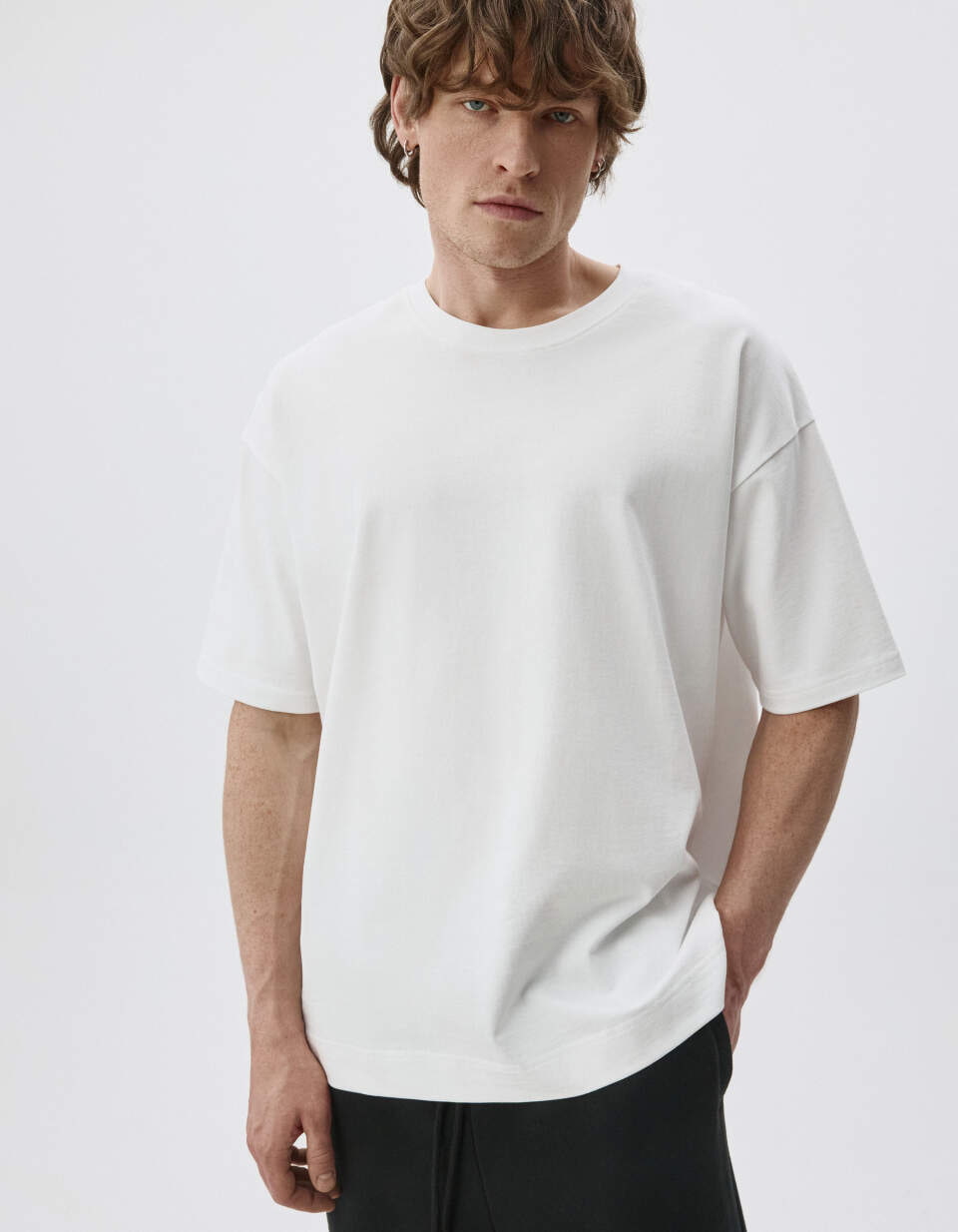 Футболка ALEX OVERSIZE FIT базовая