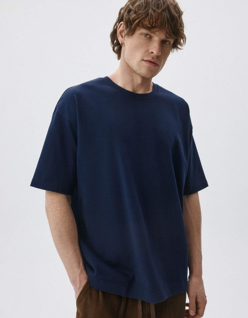 Футболка ALEX OVERSIZE FIT базовая