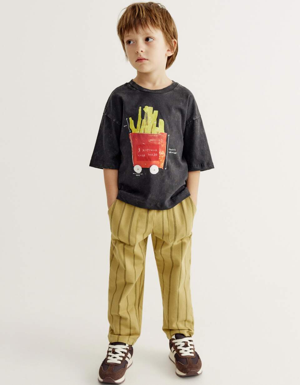 Трикотажные брюки в полоску для мальчиков