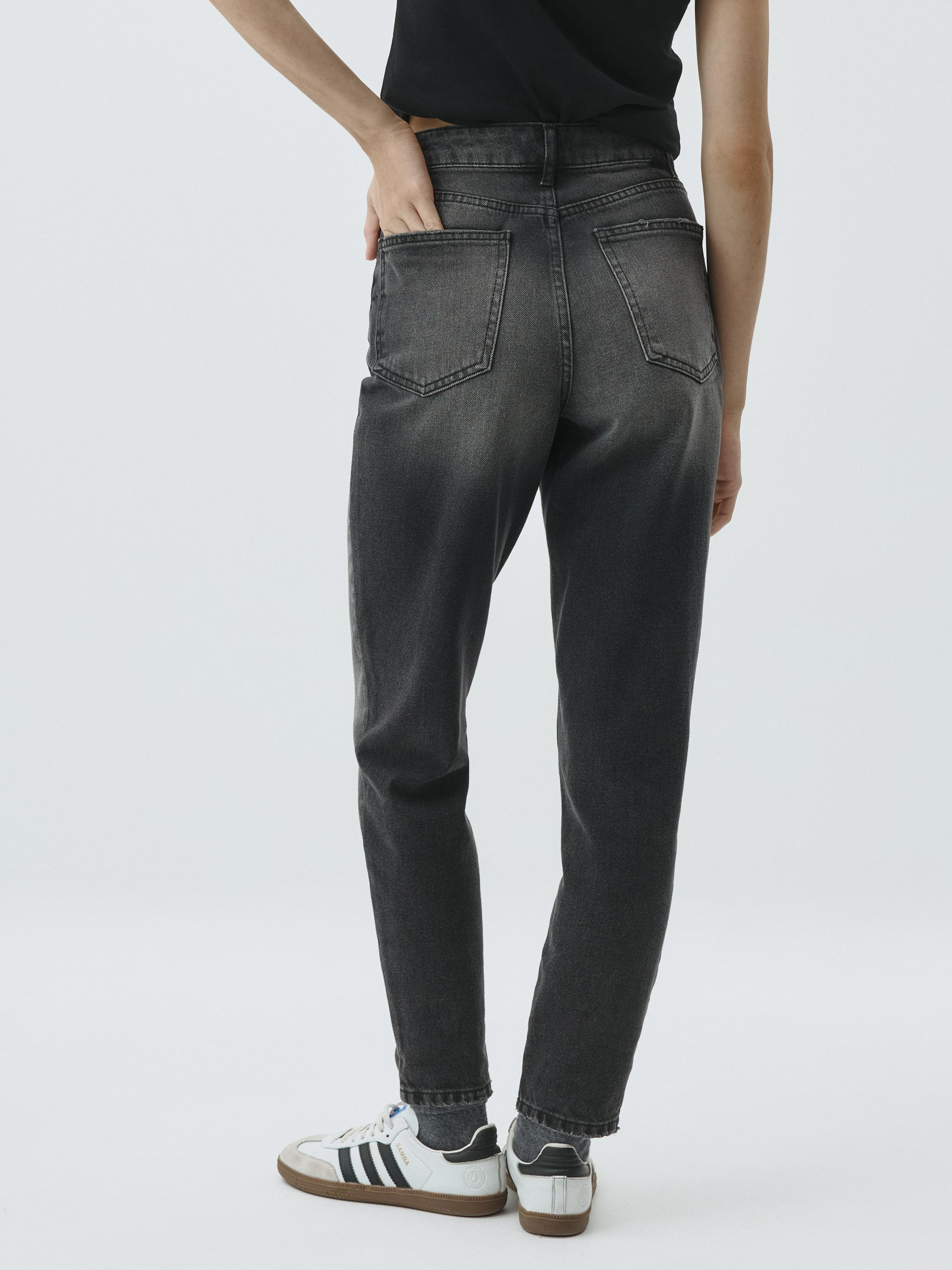 Джинсы 404 MOM FIT